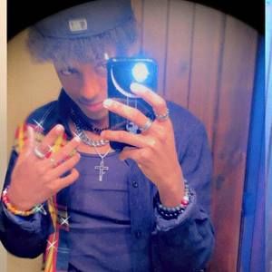 Meet your Posher, Brice